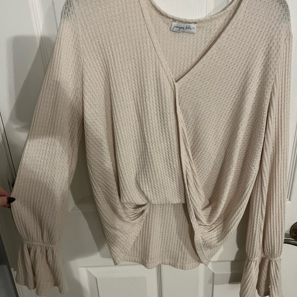 Sweater - Picture 2 of 4